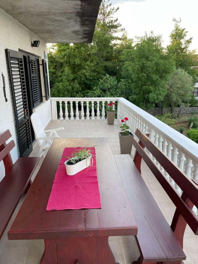 Apartman Kacic Sveti Ivan Dobrinjski Exterior photo